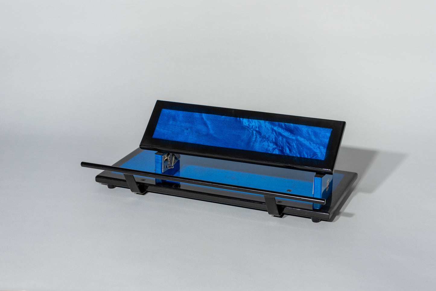 Raised Deck Maple Pacific Blue Burst