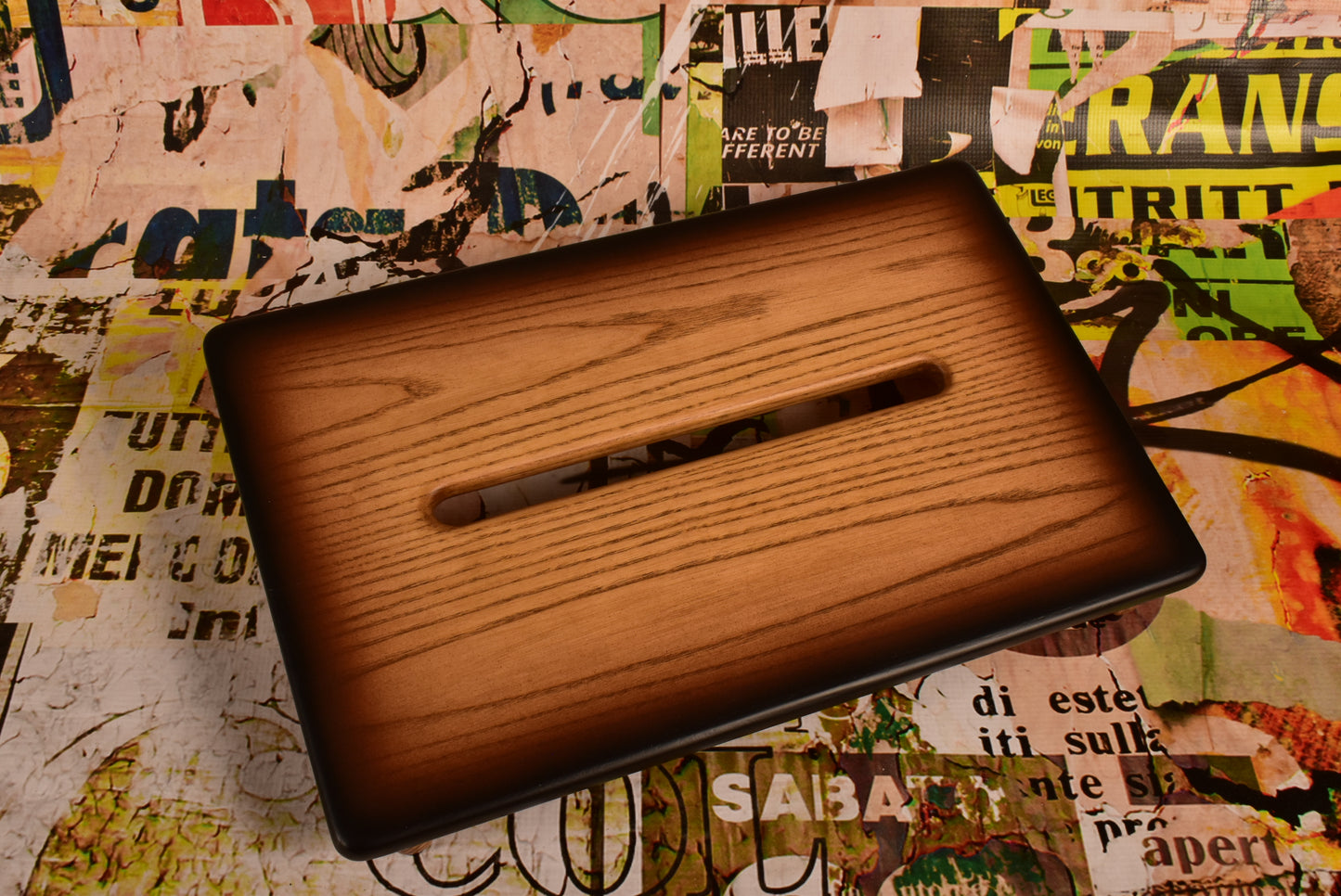 Saddle Brown Tri-color Burst