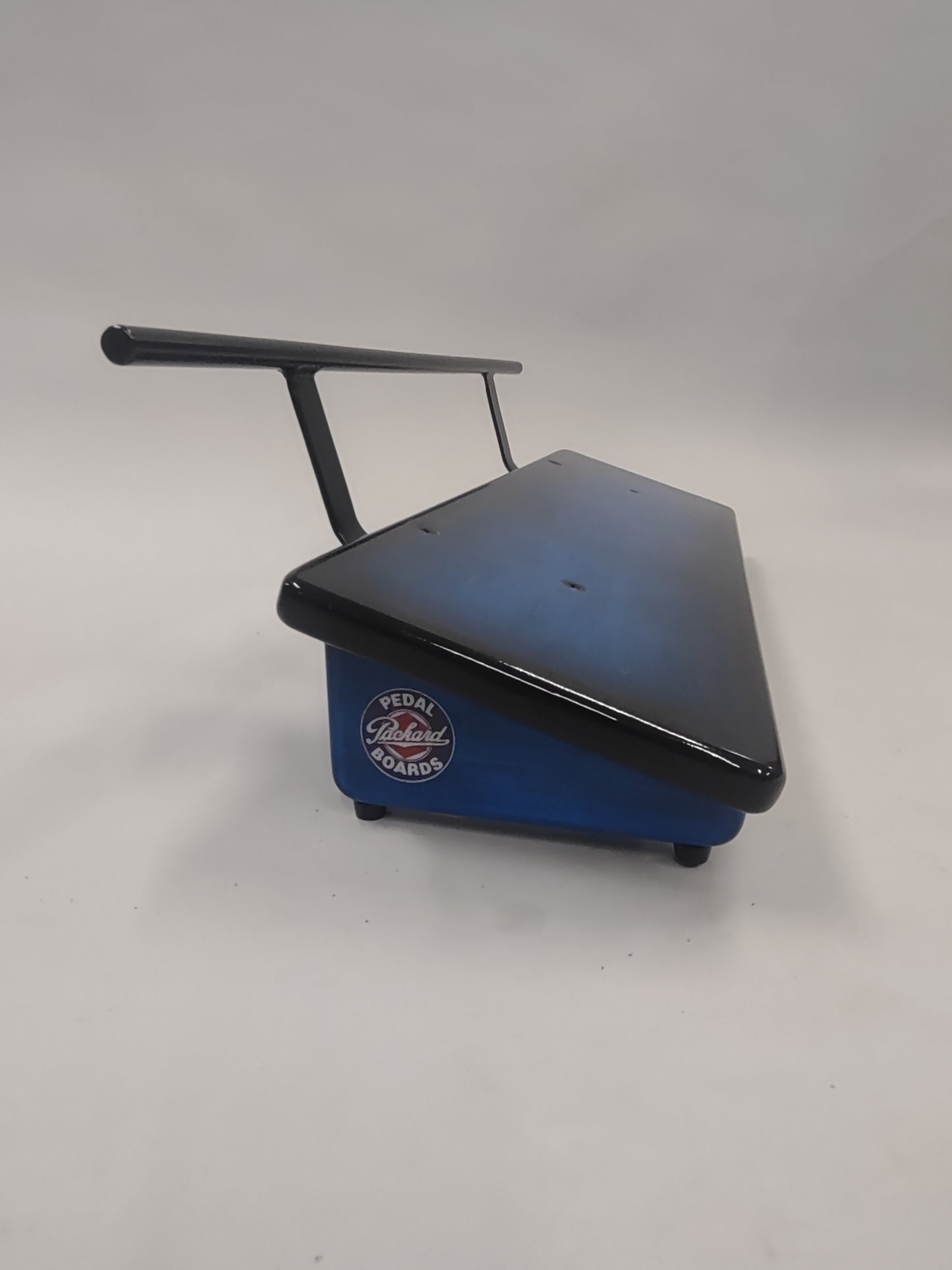 8" Slanted Pacific Blue Burst w/ Handle