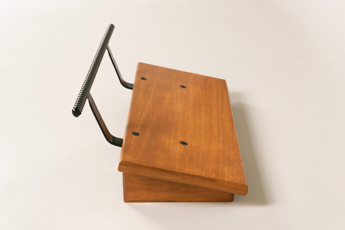 8" Slanted Poplar Tobacco Brown